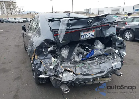 2021 Lexus Is 350 F Sport z USA, uszkodzony, nr VIN JTHGZ1B26M5045007